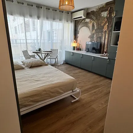 La Chouette Nimoise Апартаменты